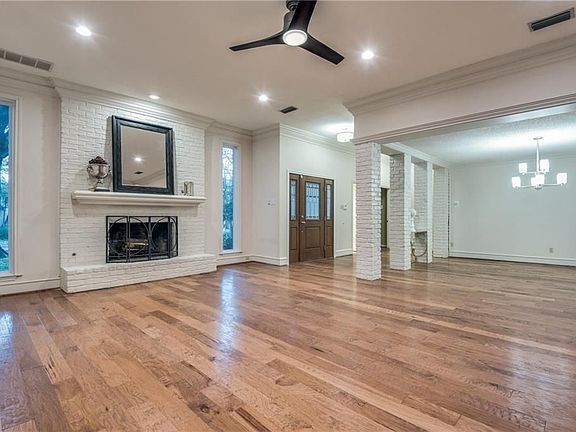 5th image of 9115 Stone Creek Pl