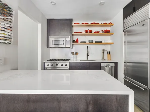 244 West 23rd Street image 6 of 12