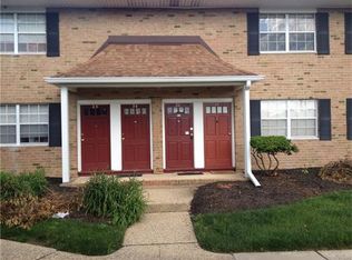 25-28 Old Millstone Dr #2528, East Windsor, NJ 08520