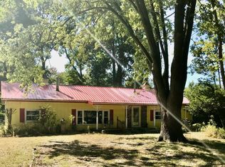 12192 Riverside Dr, White Pigeon, MI 49099