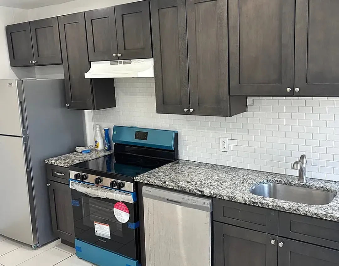 Spacious Bridesburg Gem Available for Rent! — Photo 2