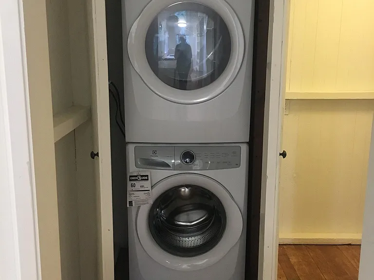 Full sized washer/dryer