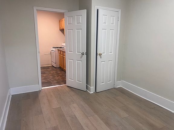 5th image of 705 Linwood St #1A