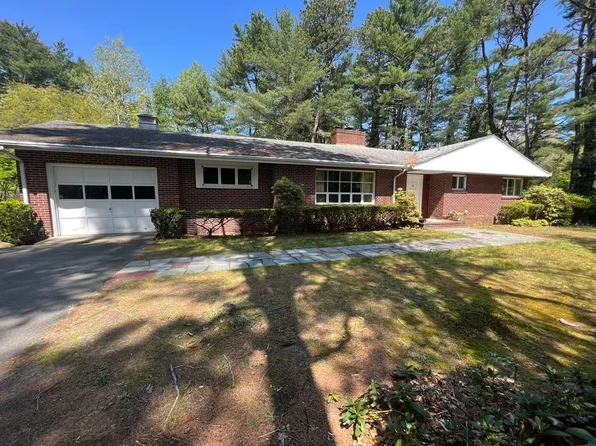 325 Marion Rd, Wareham, MA 02571