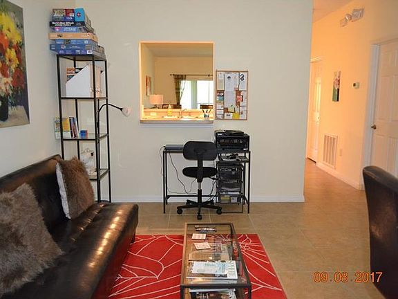 5th image of 3138 Sun Lake Ct APT B
