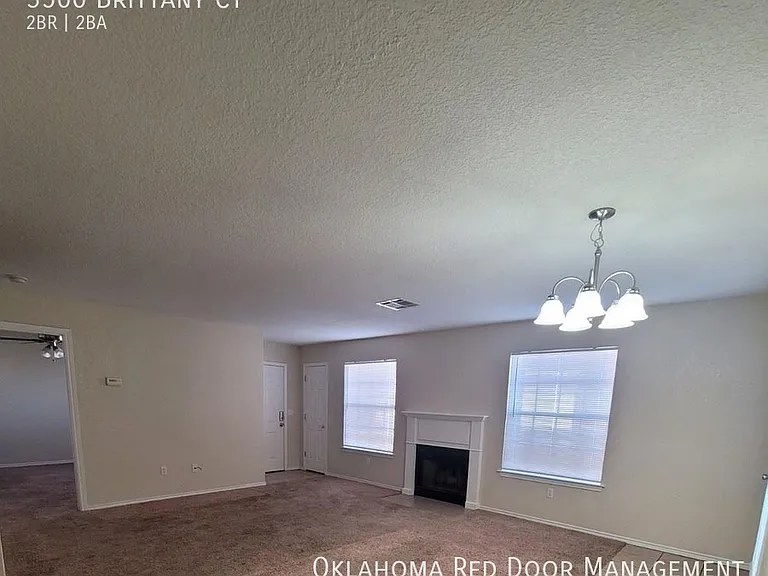 3500 Brittany Ct — Photo 9