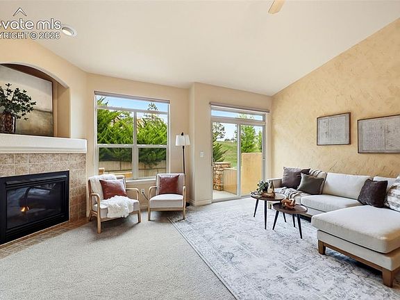 3rd image of 4580 Scarlet Dr