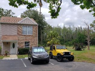 16330 Rambling Vine Dr W, Tampa, FL 33624