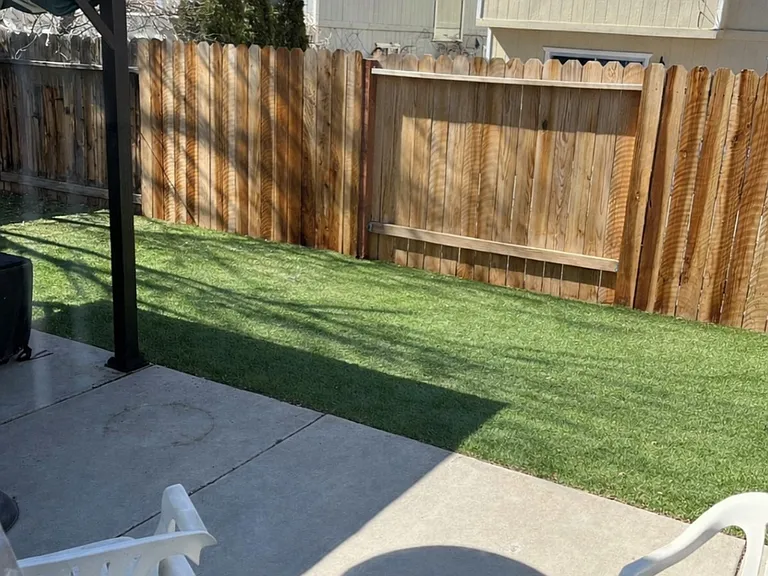 3057 Myles Dr — Photo 6