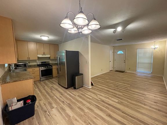 4th image of 4232 NW 22nd Ter