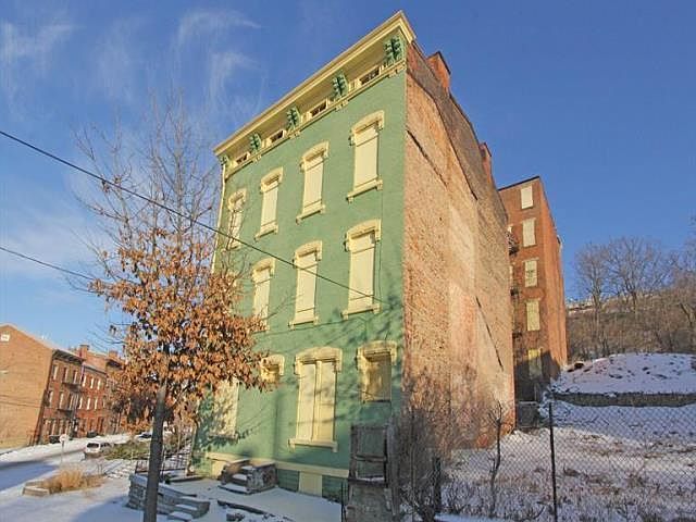 1st image of 306 Mulberry St