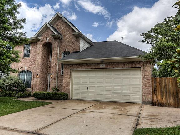 3rd image of 1211 Pine Field Ct