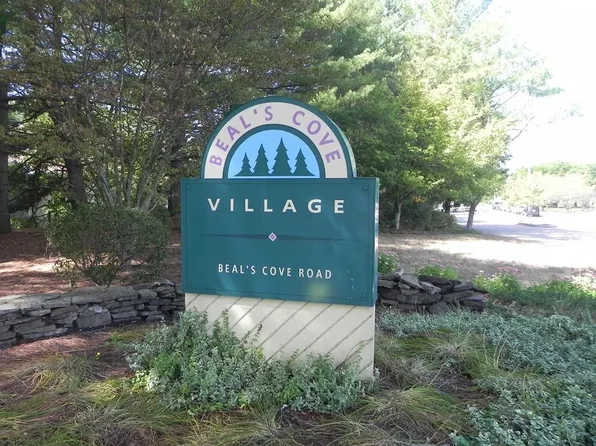 16 Beals Cove Rd, Hingham, MA 02043