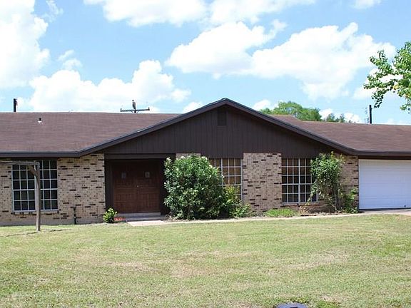 2nd image of 1415 Shore Dr