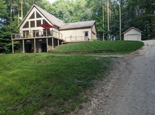 10043 Graham Rd, Plainwell, MI 49080