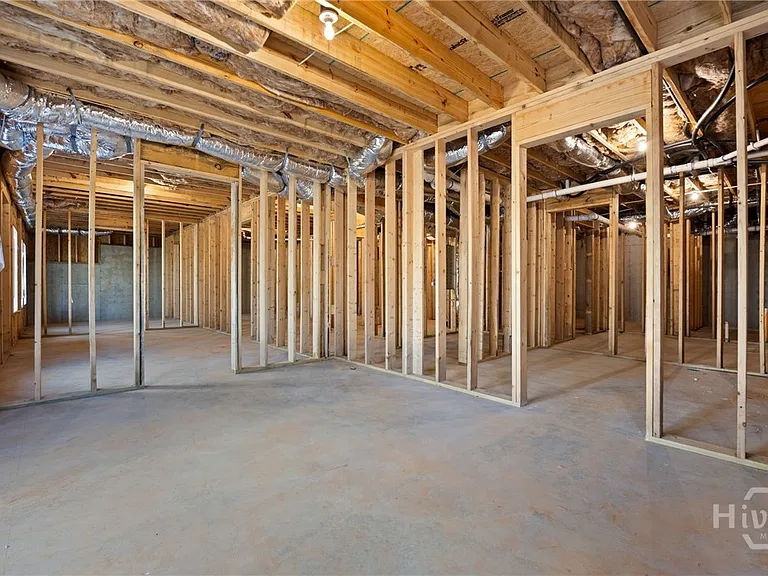 360 Ansley Dr — Photo 34
