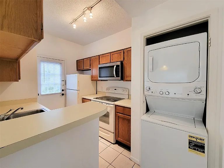 7575 Cambridge St #2405 — Photo 9
