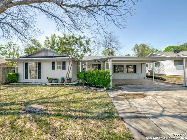 5930 Deerhorn Dr, San Antonio, TX 78238