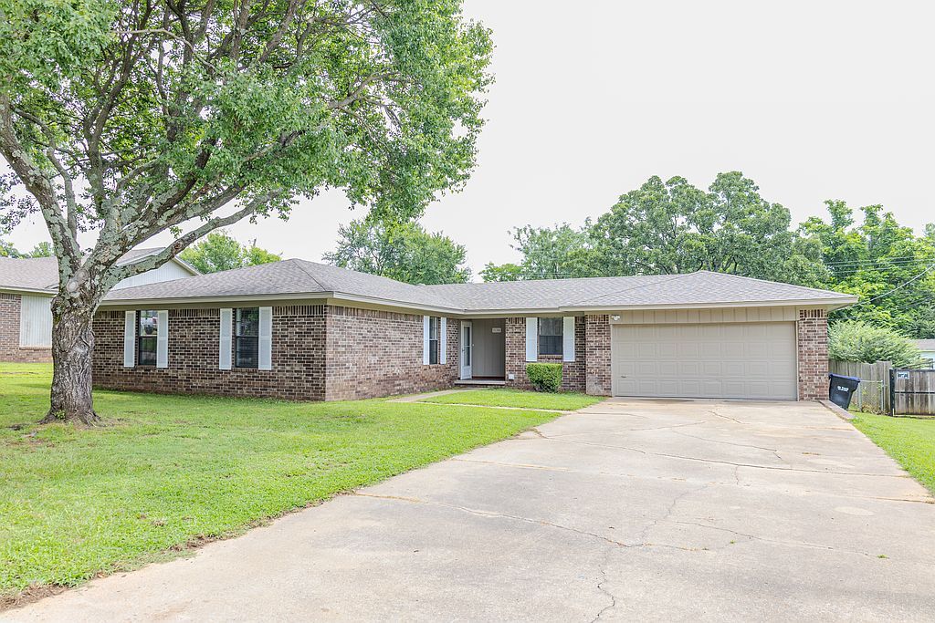 1304 Kingswood St - Property Image