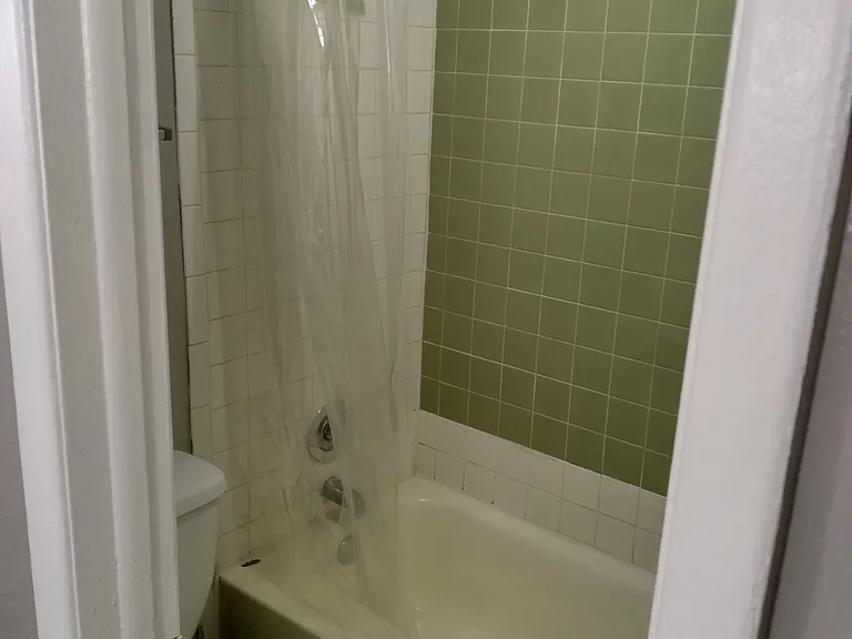 1941 Clinton St #103 — Photo 11