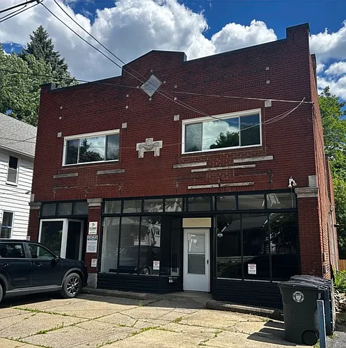 1028 Jefferson Ave #UP Photo 1