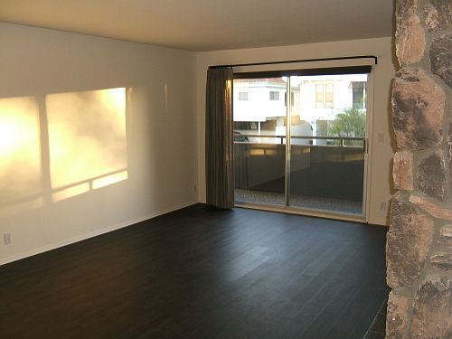 3rd image of 1310 Wellesley Ave APT 113
