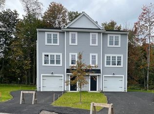 62 Castine St, Worcester, MA 01606