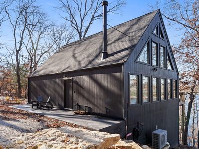 18530 W Eagle Rock Beach Drive, Eagle Rock, MO, 65641