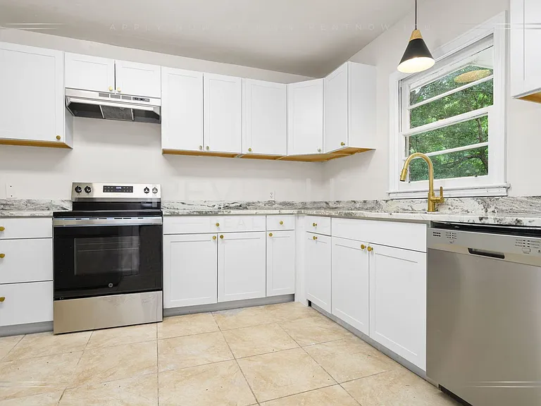 2505 Robin Hood Dr — Photo 22