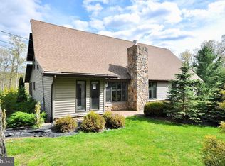144 Main Rd, Spring Mills, PA 16875