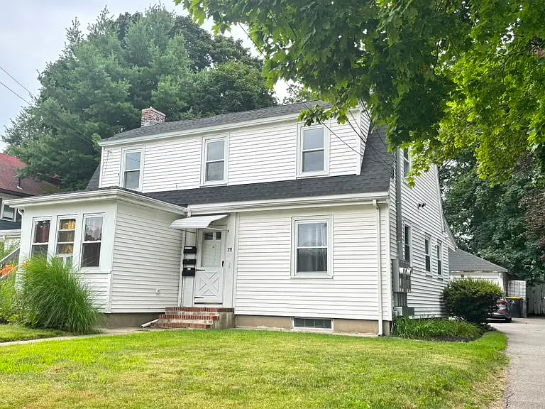 29 Newton Pl #B — Photo 22