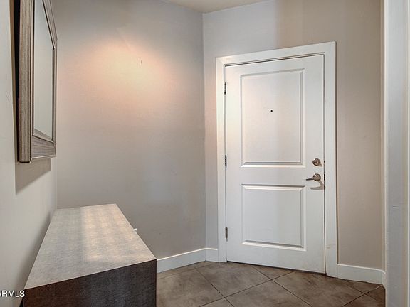 3rd image of 945 E Playa Del Norte Dr