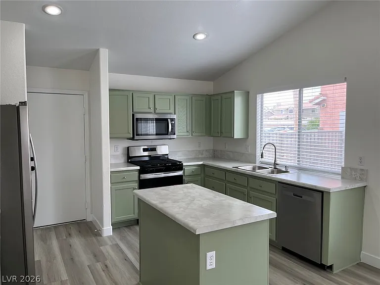 7724 Rye Canyon Dr — Photo 11