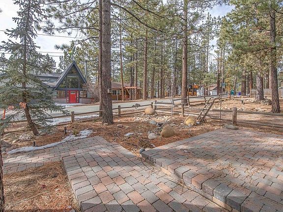 5th image of 237 Finch Dr