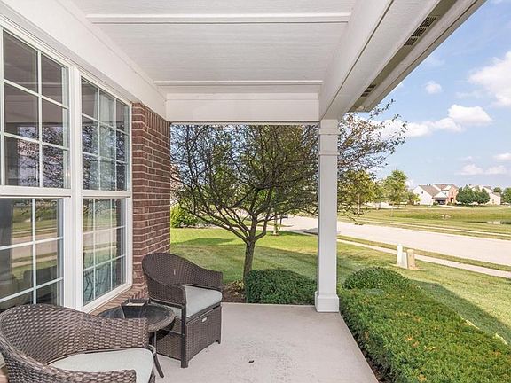 2nd image of 2022 Mustang Chase Dr