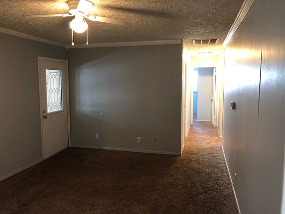 4th image of 3123 N Roseway Dr