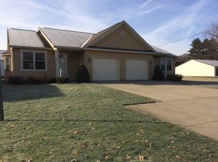 410 Commercial Ave SW #1, New Philadelphia, OH 44663