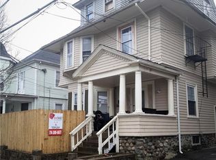 94 Daboll St, Providence, RI 02907