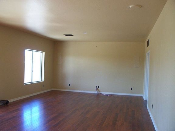 4th image of 1239 W Avalon Canyon Dr