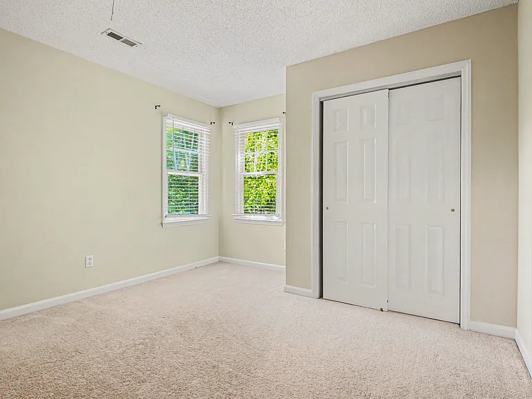 8630 Morgan Run Ct — Photo 21
