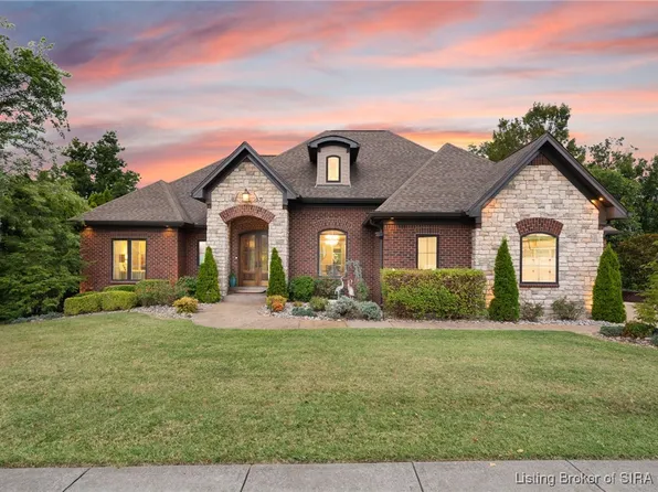 3639 Woodland Lakes Drive, Floyds Knobs, IN 47119