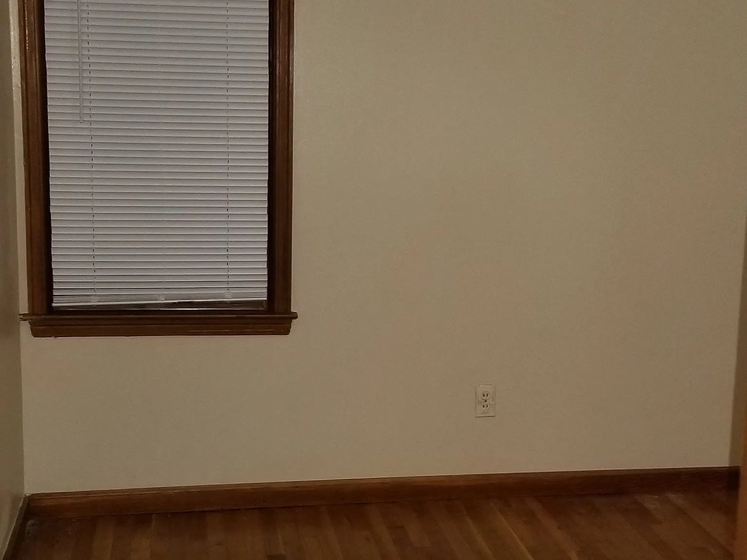 4 bed, 1187 sqft, $800 — Photo 3