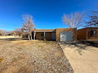 444 Erbbe St NE, Albuquerque, NM 87123