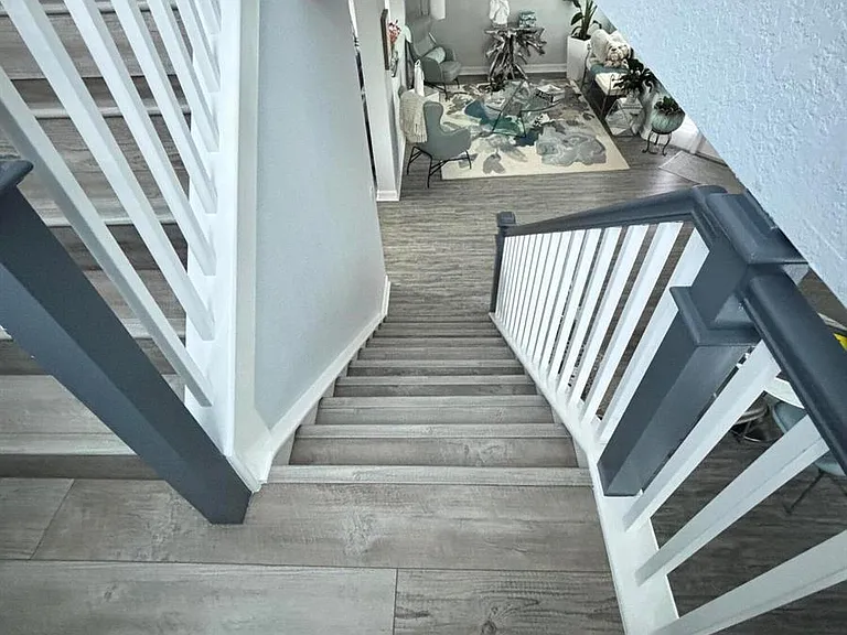 8219 Calabria Lakes Dr — Photo 48