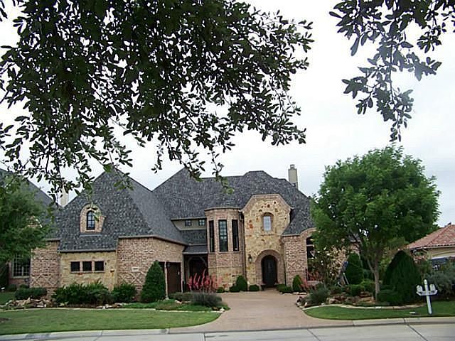 1st image of 3117 Lake Creek Dr