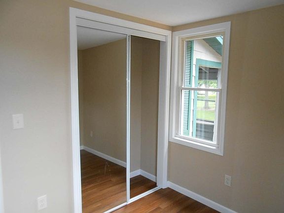 5th image of 612 Clermont St #S