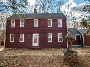 366 Hunting Lodge Rd, Mansfield, CT 06268
