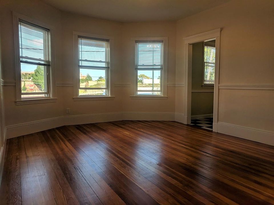 2nd image of 2-4 Chester St #2
