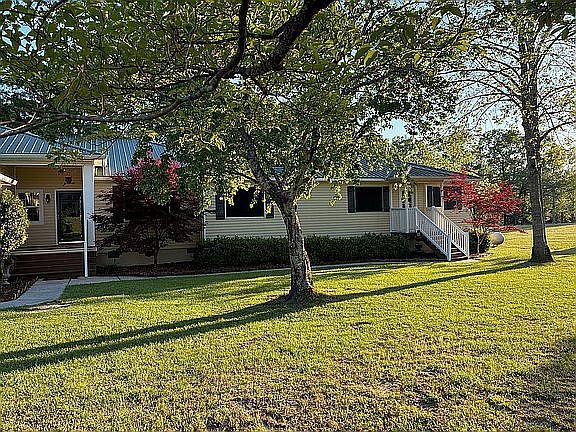 5th image of 7805 Nowell Rd S