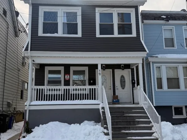 19 Rosehill Pl, Irvington, NJ 07111